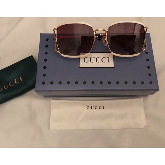 Gucci Ivory Frames / Sunglasses - Picture 3 of 7
